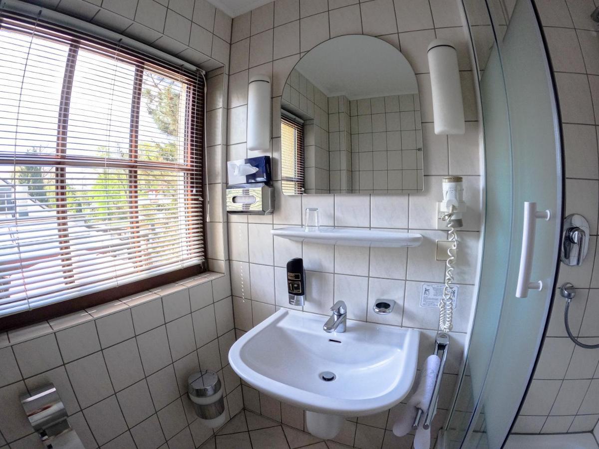 Hotel Diana Schonwalde-Glien エクステリア 写真