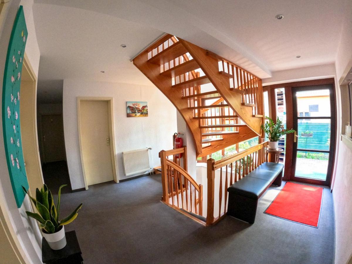 Hotel Diana Schonwalde-Glien エクステリア 写真