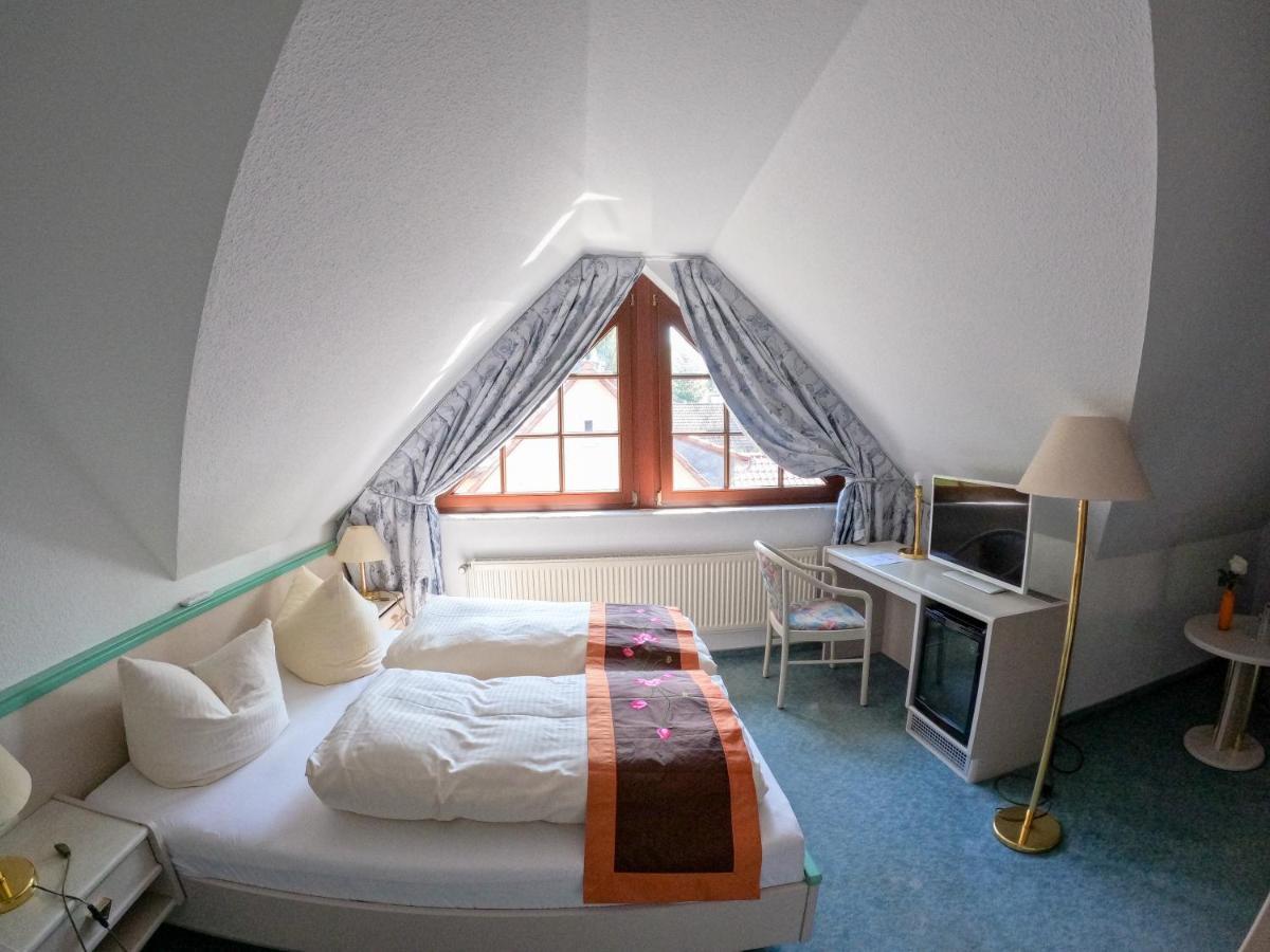 Hotel Diana Schonwalde-Glien エクステリア 写真