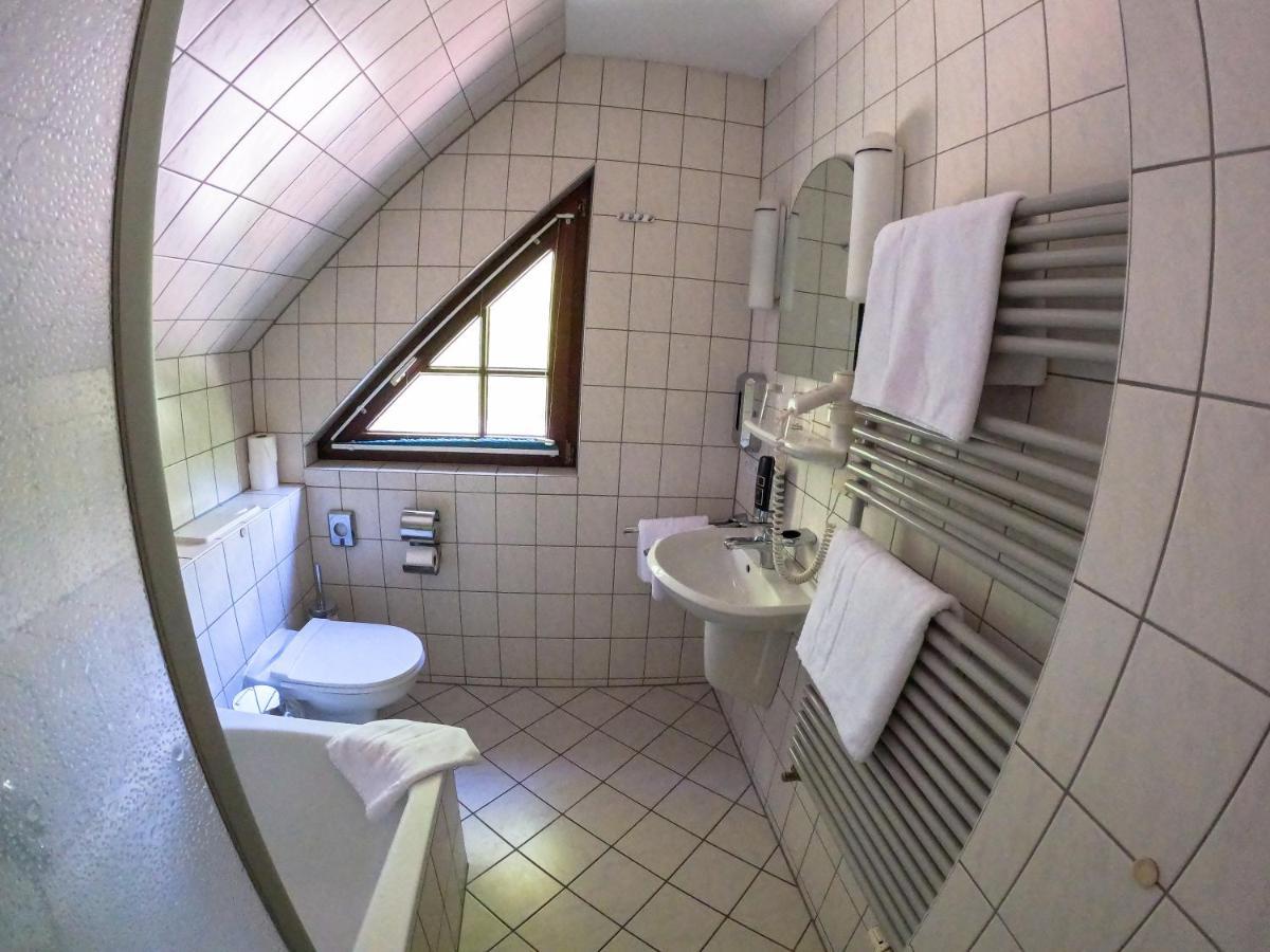 Hotel Diana Schonwalde-Glien エクステリア 写真